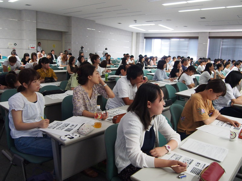 共同授業.jpg 共同授業.jpg