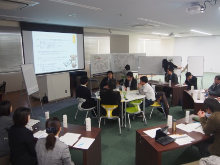 座談会の様子.jpg 座談会の様子.jpg