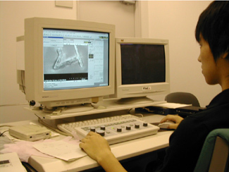 thumb_eco4758.jpg