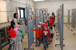 open_2011_001_s.jpg