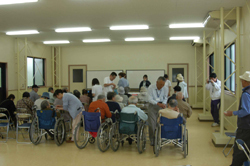 new_2006_002.jpg