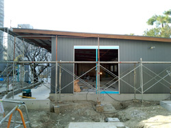 工業会館横(西側)リニューアル2013/2/13撮影