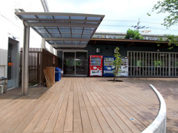 工業会館横(西側)リニューアル自動販売機