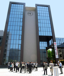 20150510共通講義棟前