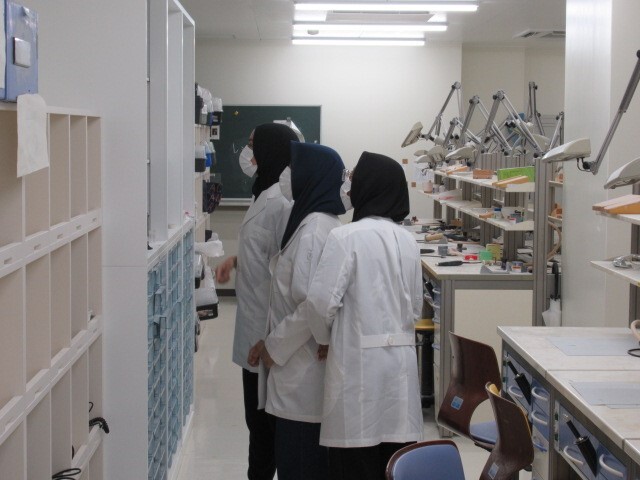 歯学部内見学.jpg