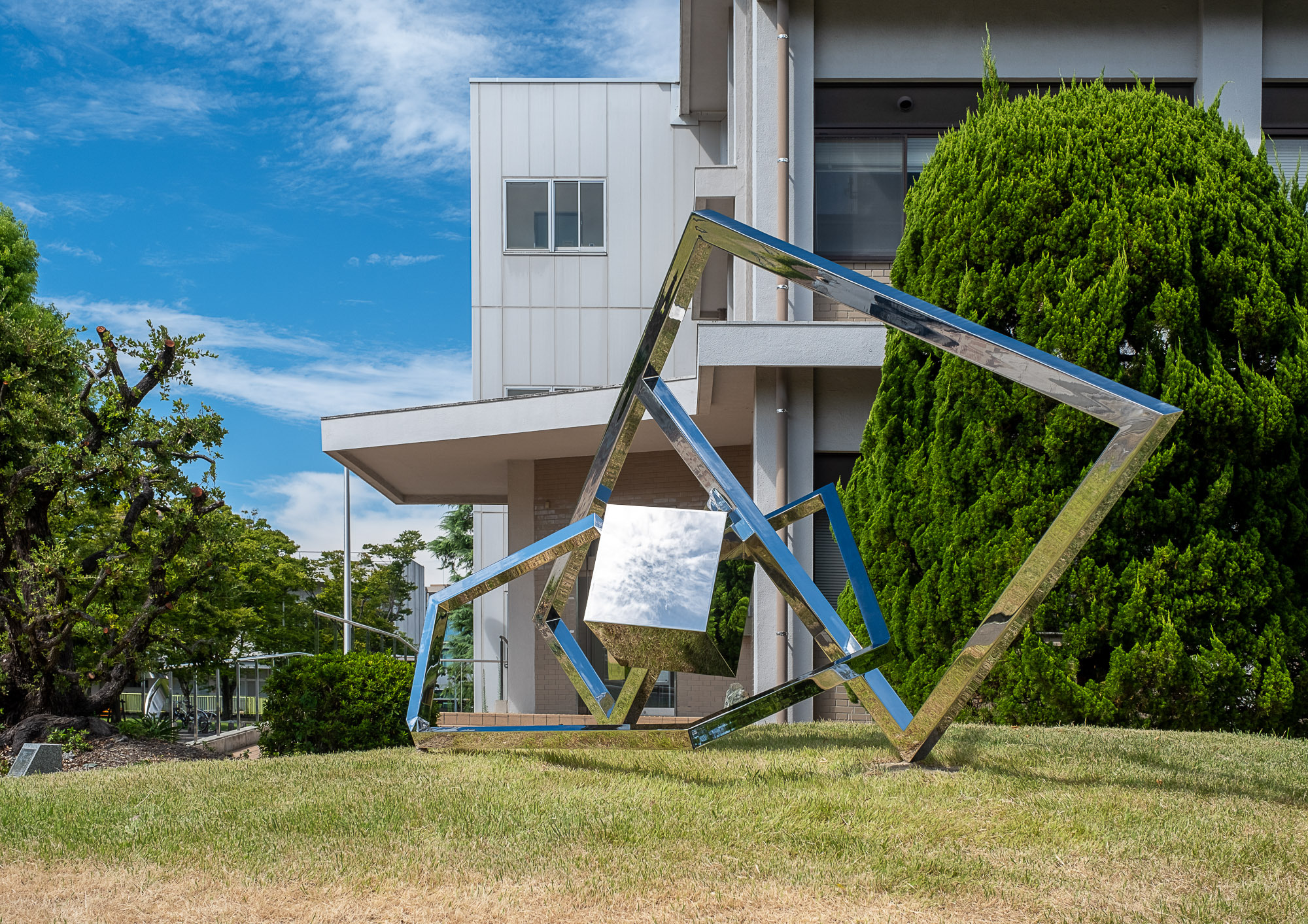 h2b42987-hdr.jpg