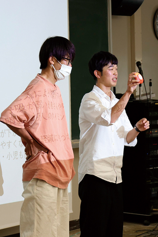 abe02.jpg