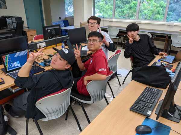 VRゲーム開発.jpg