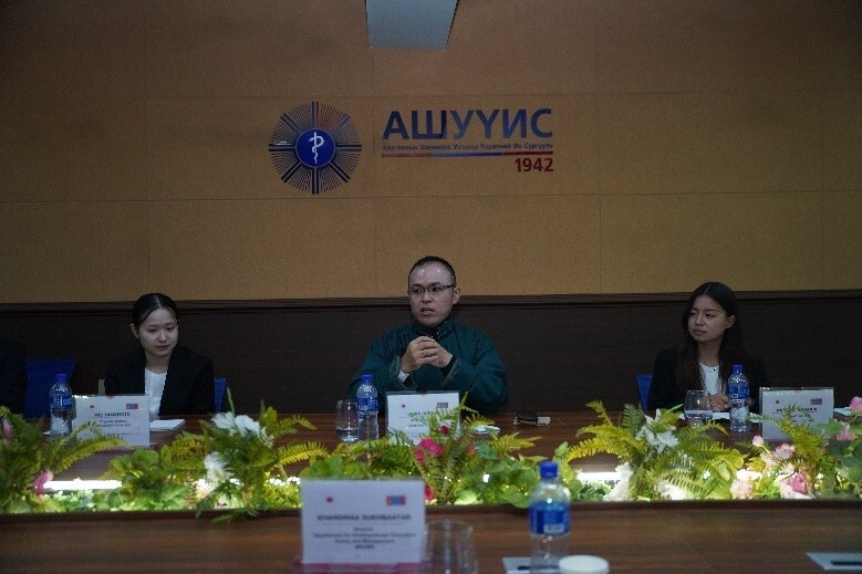 photo3.jpg