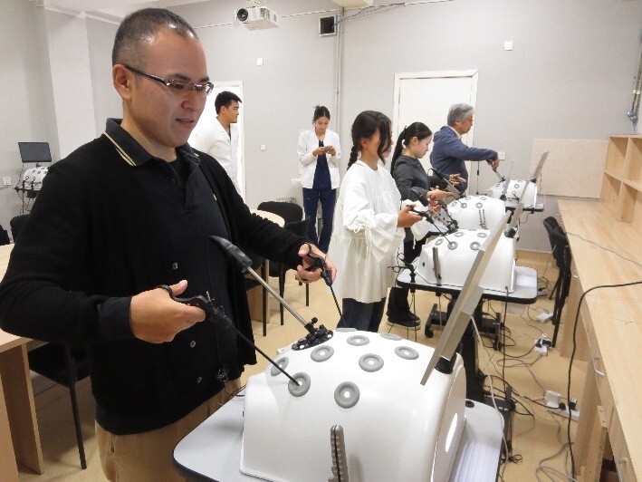 Visit and experience the Skills Lab at the School of Medicine, adjacent to the Mongolia Japan Hospital
