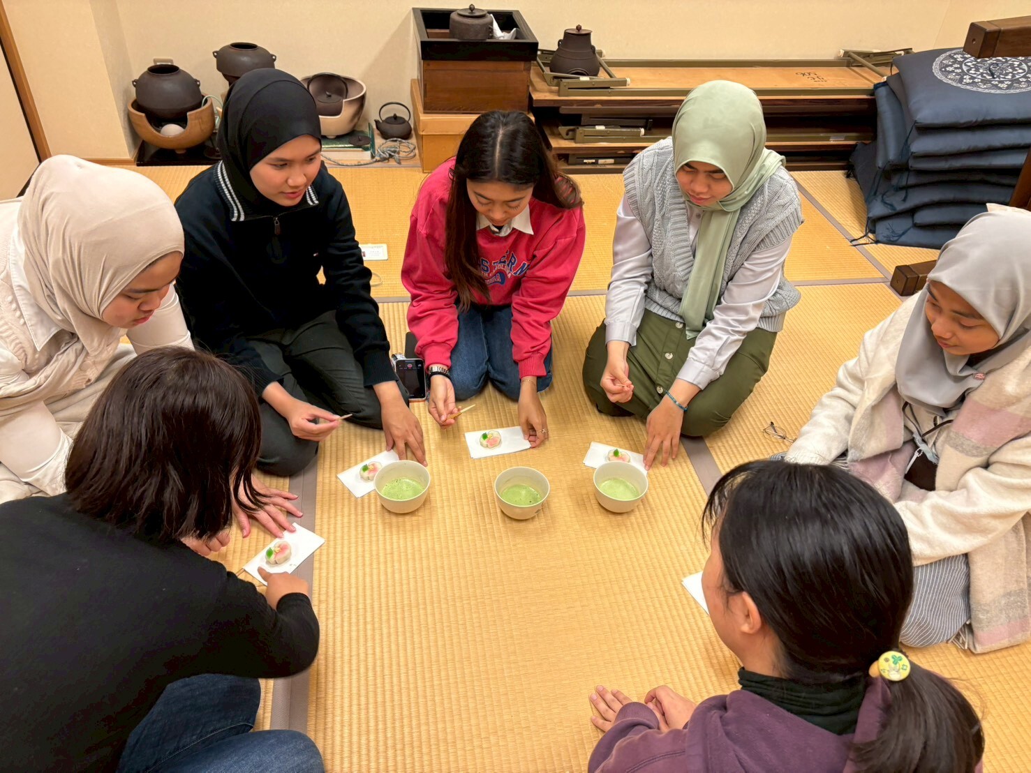 LINE_ALBUM_Day 4_251126_2.jpg