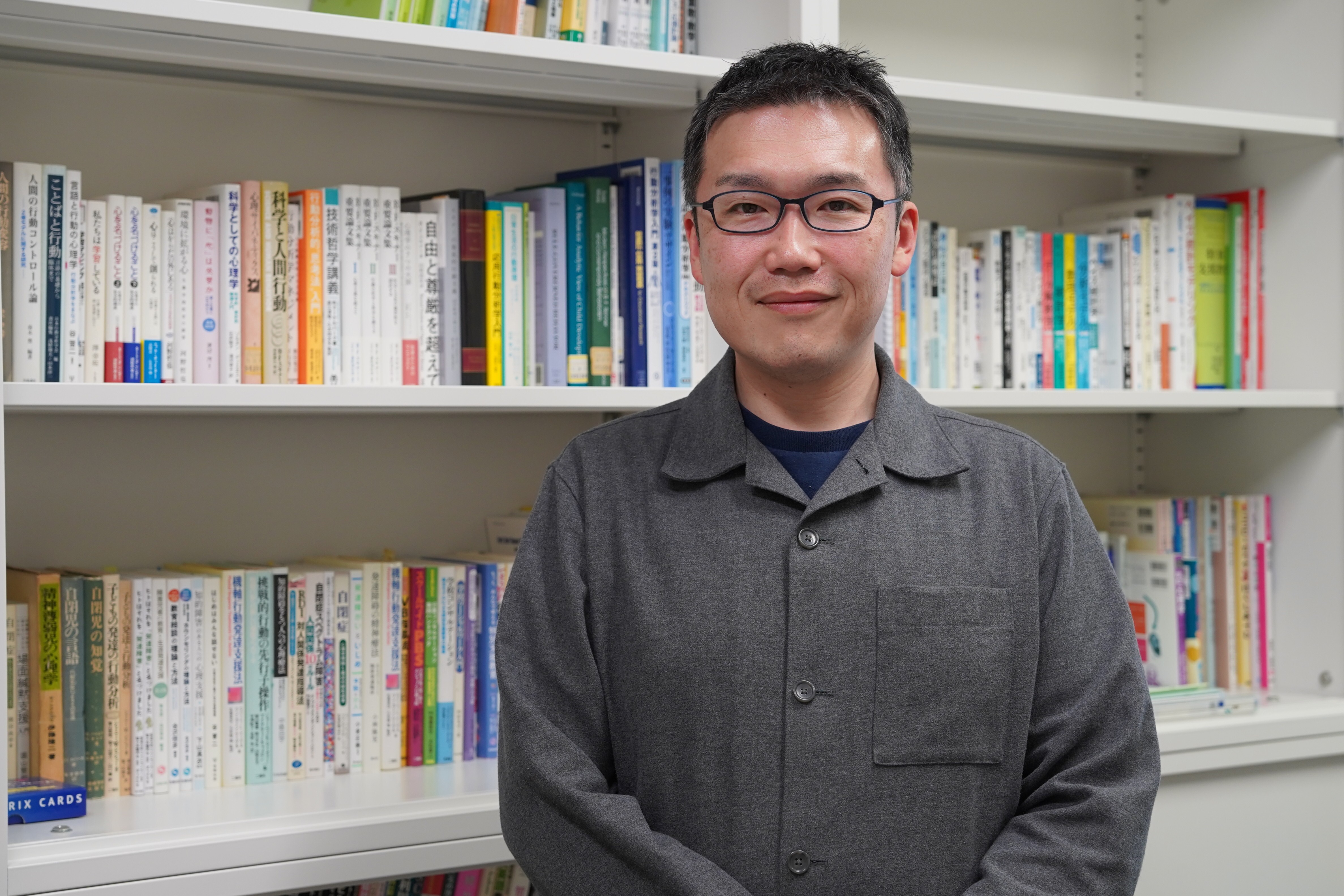 心理学の成り立ちと  人の心の基本的な仕組みや働きを学ぶ「心理学概論」