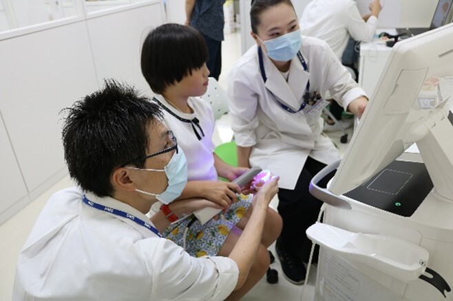 最新機器を使用した光学印象体験
