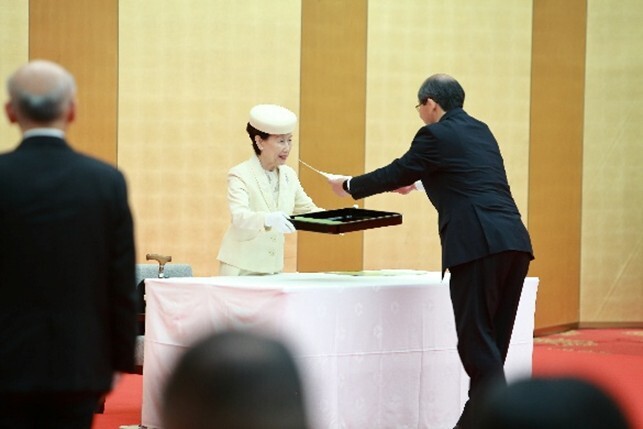 岡久先生1.jpg